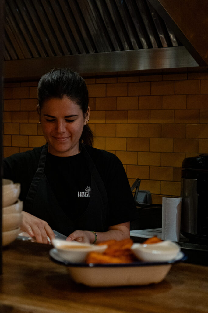 cuisinière hoguera bar et restaurant latino à rouen